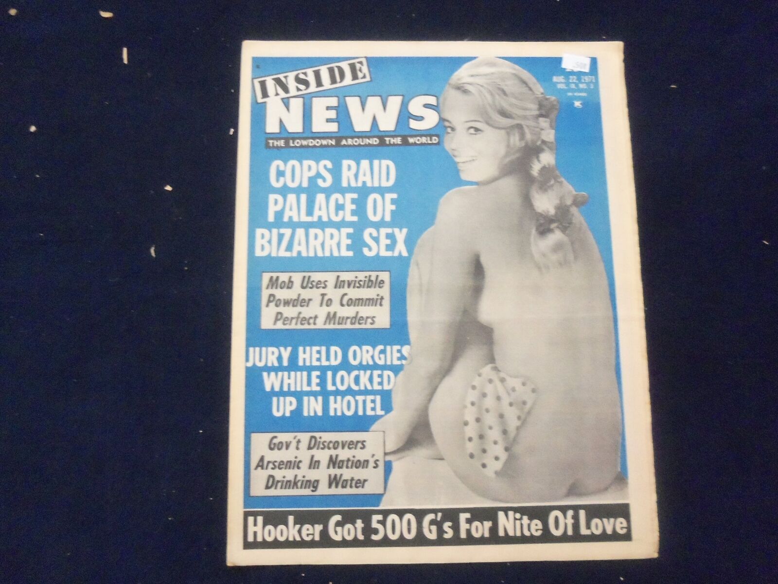 1971 AUGUST 22 INSIDE NEWS NEWSPAPER - COPS RAID PALACE OF BIZARRE SEX - NP 7295