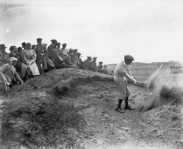 1931 Scottish Golfer Thomas Armour Drives From The Bunker Old Photo