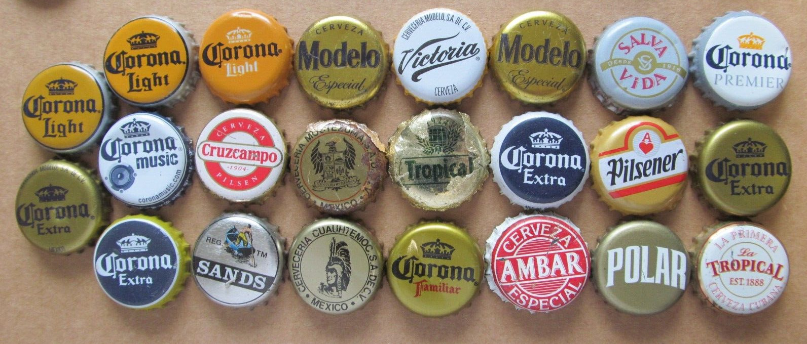 23 DIF SOUTH OF BORDER MEXICO SOUTH AM MOST OBSOLETE CORONA ETC BEER BOTTLE CAP