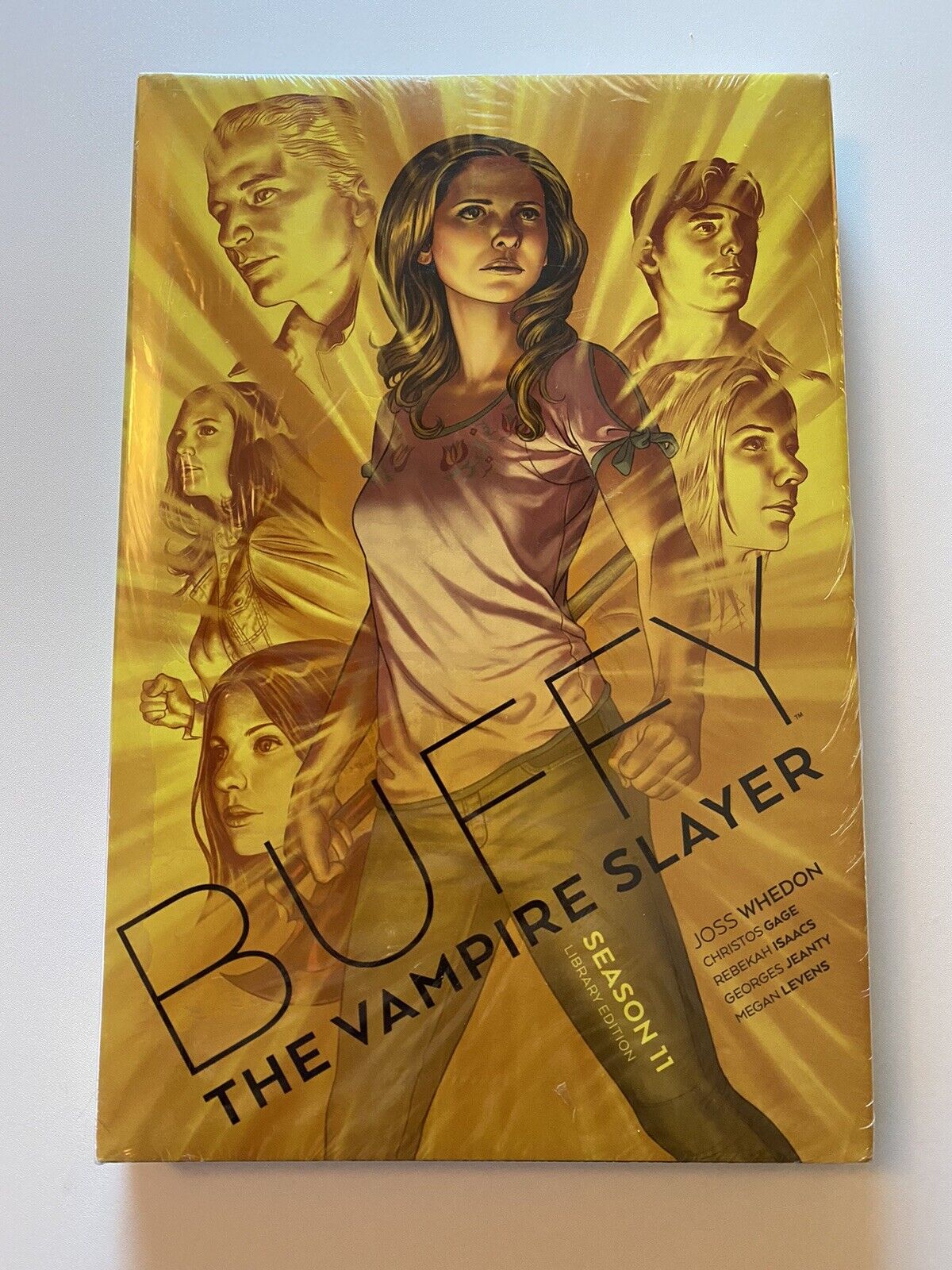 Buffy The Vampire Slayer Season 11 Library Edition HC NEW & SEALED, Mint Corners