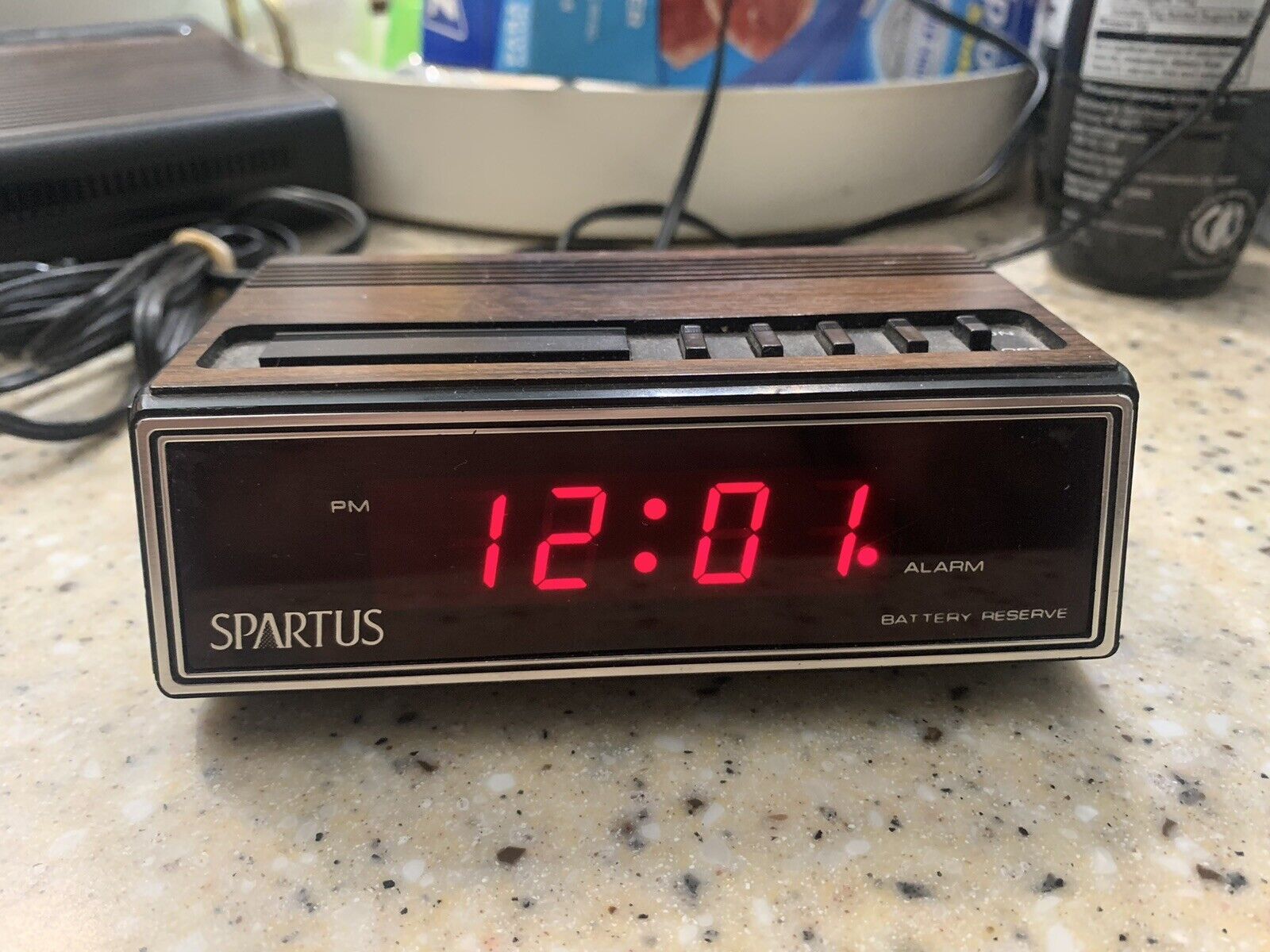Spartus Digital Alarm Clock  Snooze Model #1108 Battery Backup Vintage