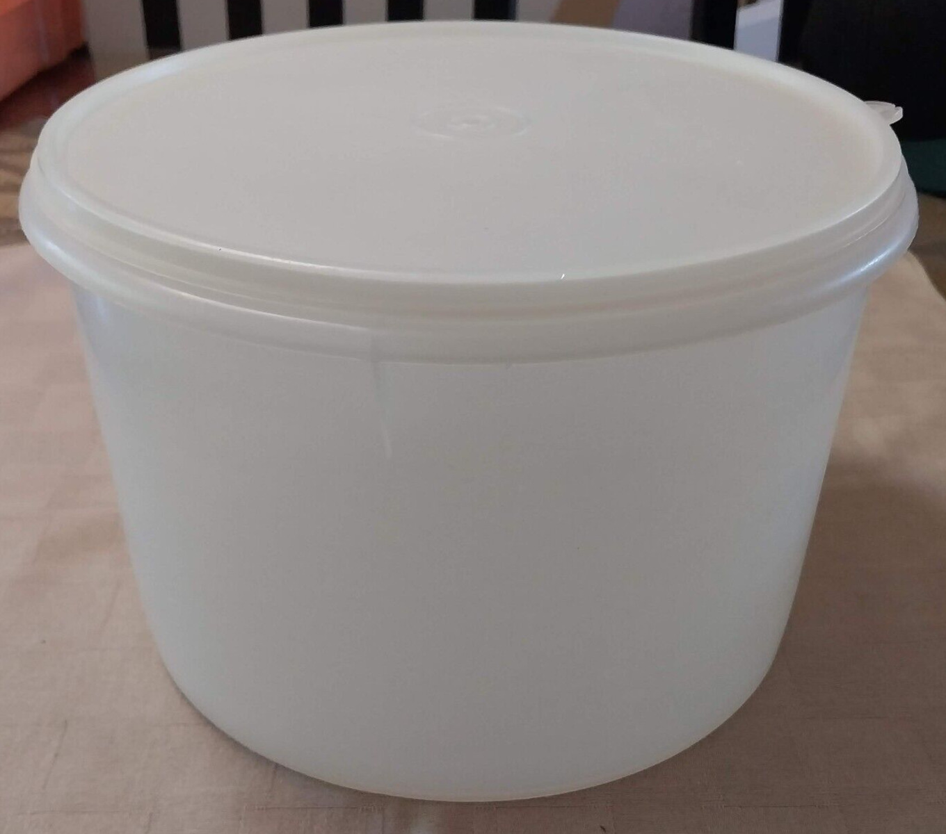 Vintage Tupperware Clear Econo Canister & Lid 267-4 Storage Container 