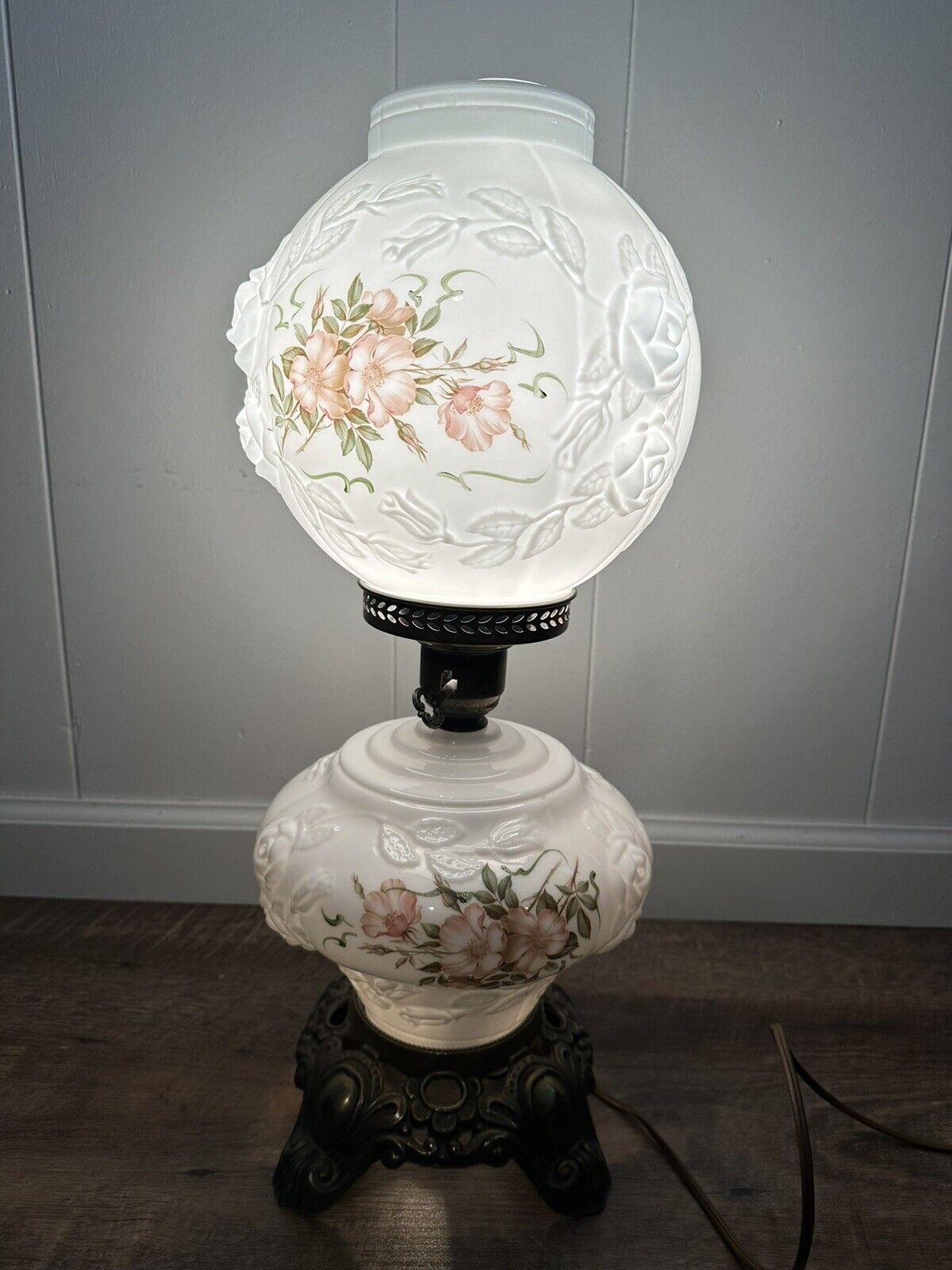 Vintage Gone With The Wind Ornate Milk Glass Lamp With Rose Design 3 Way Lamp