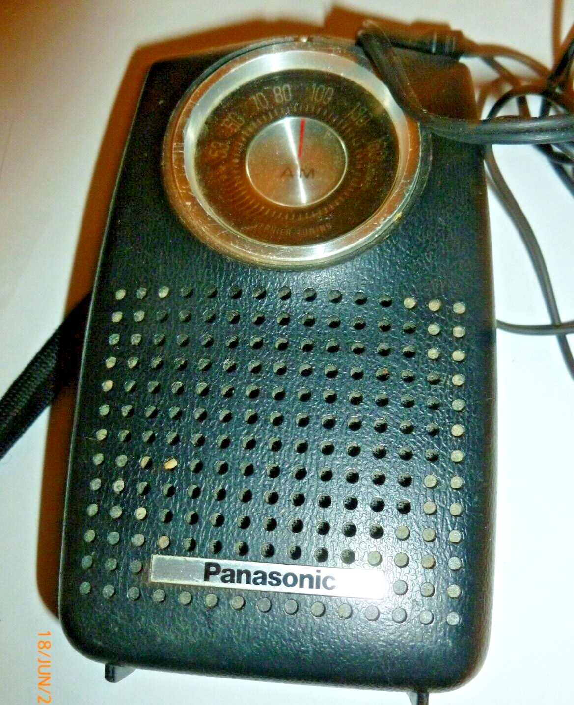 Vintage 1970 Panasonic Model R-1052 AM 9 Volt Transistor Radio