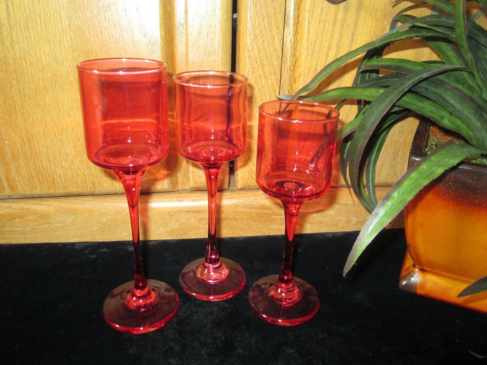 PartyLite 1990’s Cranberry Stemmed Votive Candle Holders, Set Of 3 w/ Box