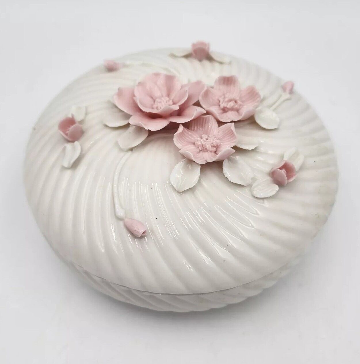 Vintage Royal Court Trinket Dish & Lid Porcelain Handmade Round Japan
