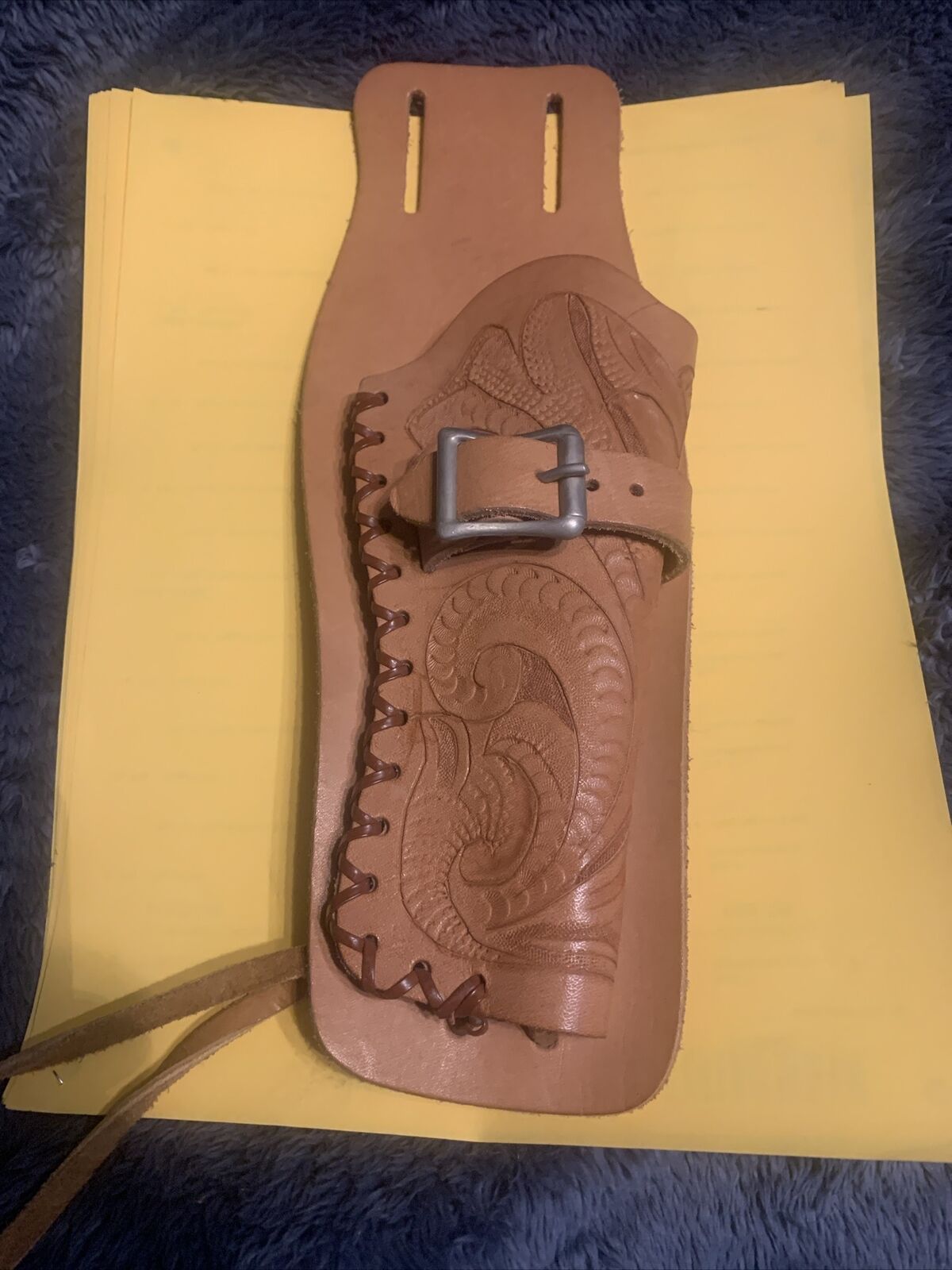 Leather Western Gun Holster Cover . For The Real Cowboy To Tie To Leg .