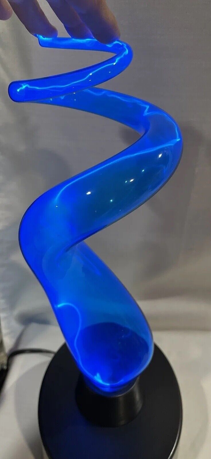 LumiSource Lightening Blue Swirl Spiral Touch Sensitive Plasma Glass Lamp 2003