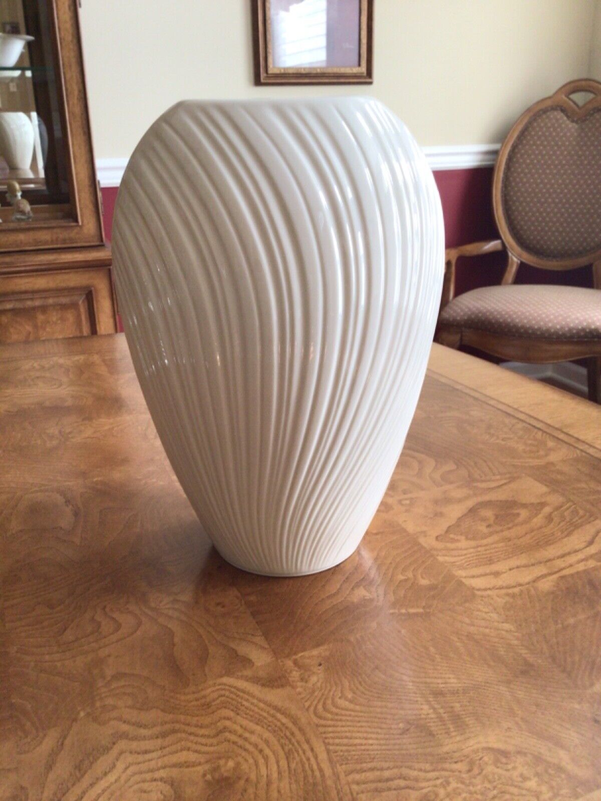 Lenox MIRAGE Porcelain Cream White Wave Ribbed Vase 1980’s Large 10.5 in