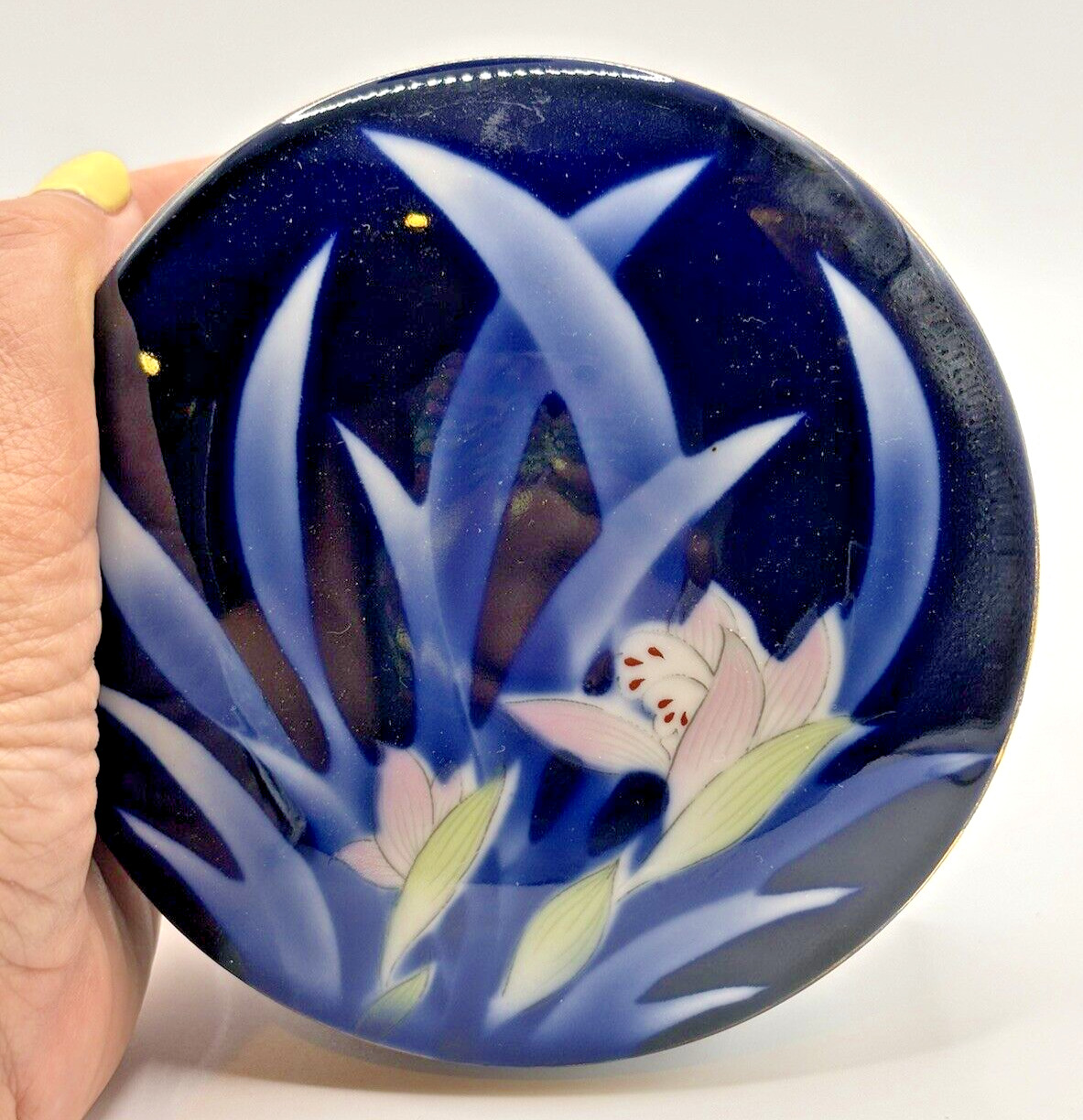 Asahi Japan Lilies Round Lidded Trinket Box Cobalt Blue with Gold Trim VTG