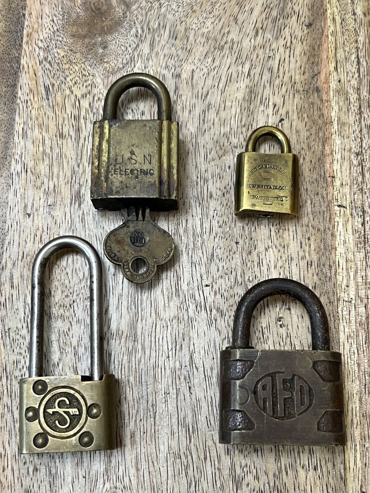 Vintage Antique Old Corbin Eagle ILCO Slaymaker Padlock Lot One Lock With Key