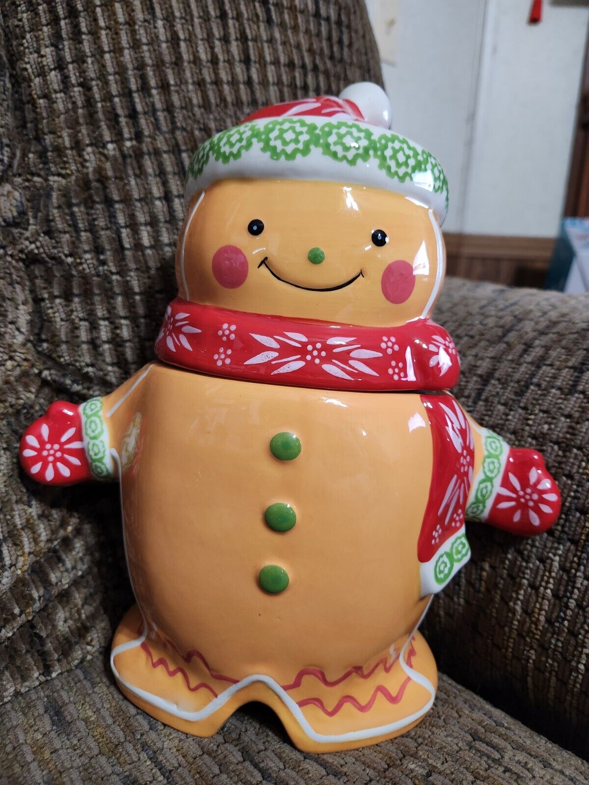Temptations By Tara Gingerbread Man Cookie Jar Seasonal Christmas 12in Figural