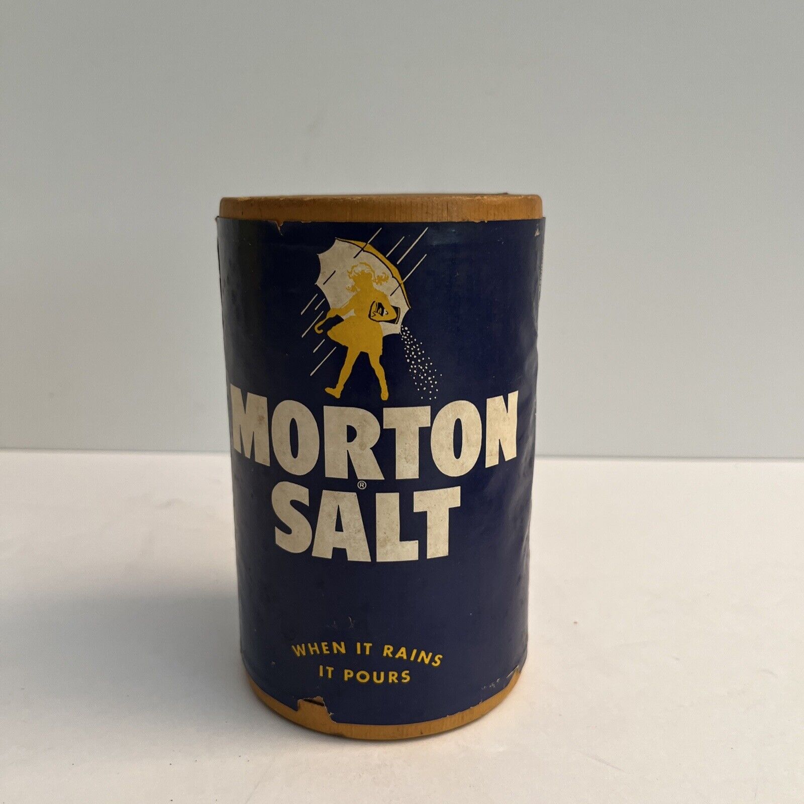 Vintage Morton Salt 1 lb 10 oz Cardboard Canister Full General Store Display