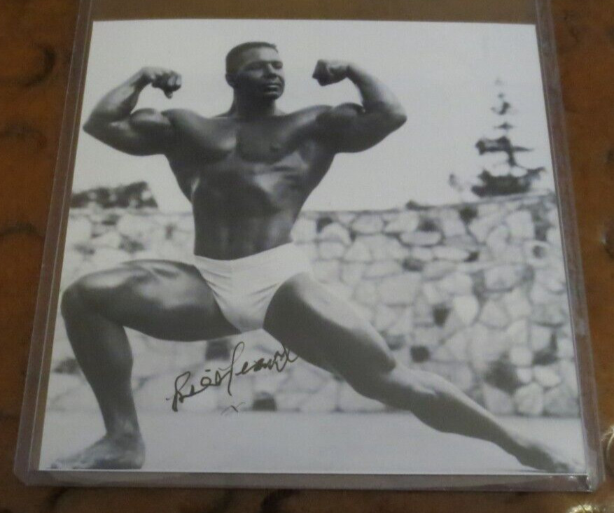 Bill Pearl (dec) bodybuilding champion signed autographed photo 5x Mr Universe