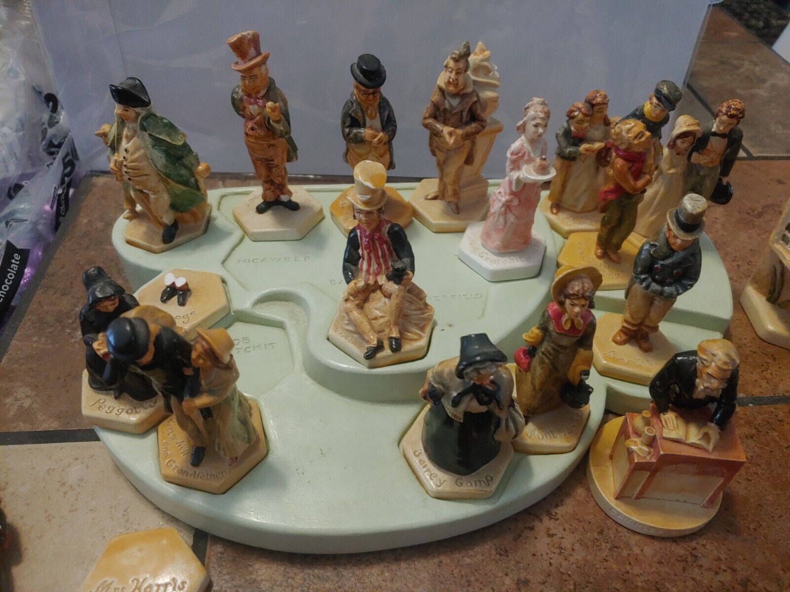 Vtg Sebastian Miniatures Charles Dicken's A Christmas Carole with Display #O28