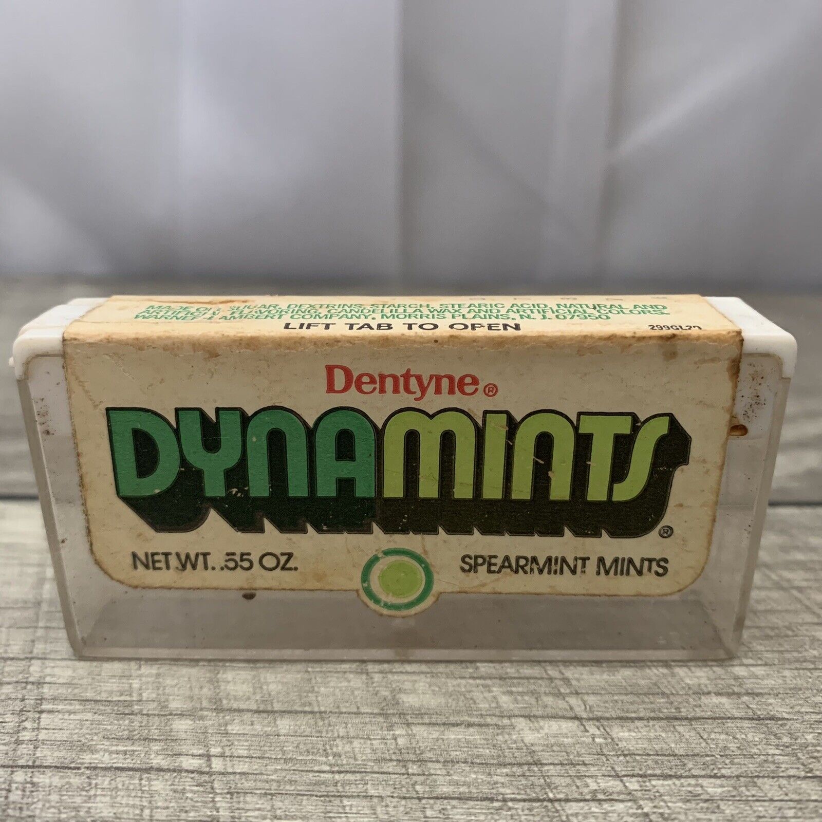 Vintage Dentyne DYNAMINTS Container Spearmint