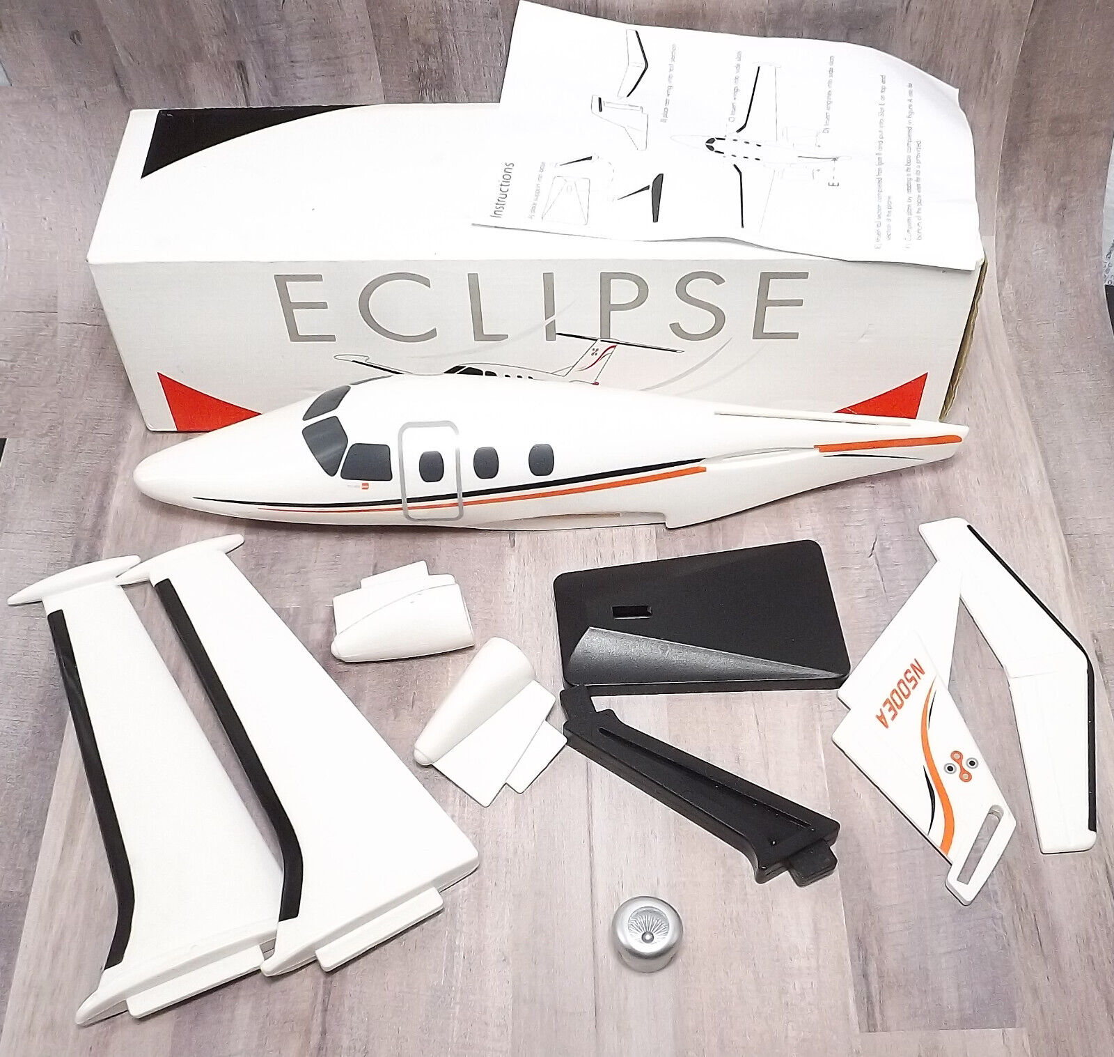 Rare Eclipse 500 Business Jet Model Kit - Missing one engine - Airplane Model