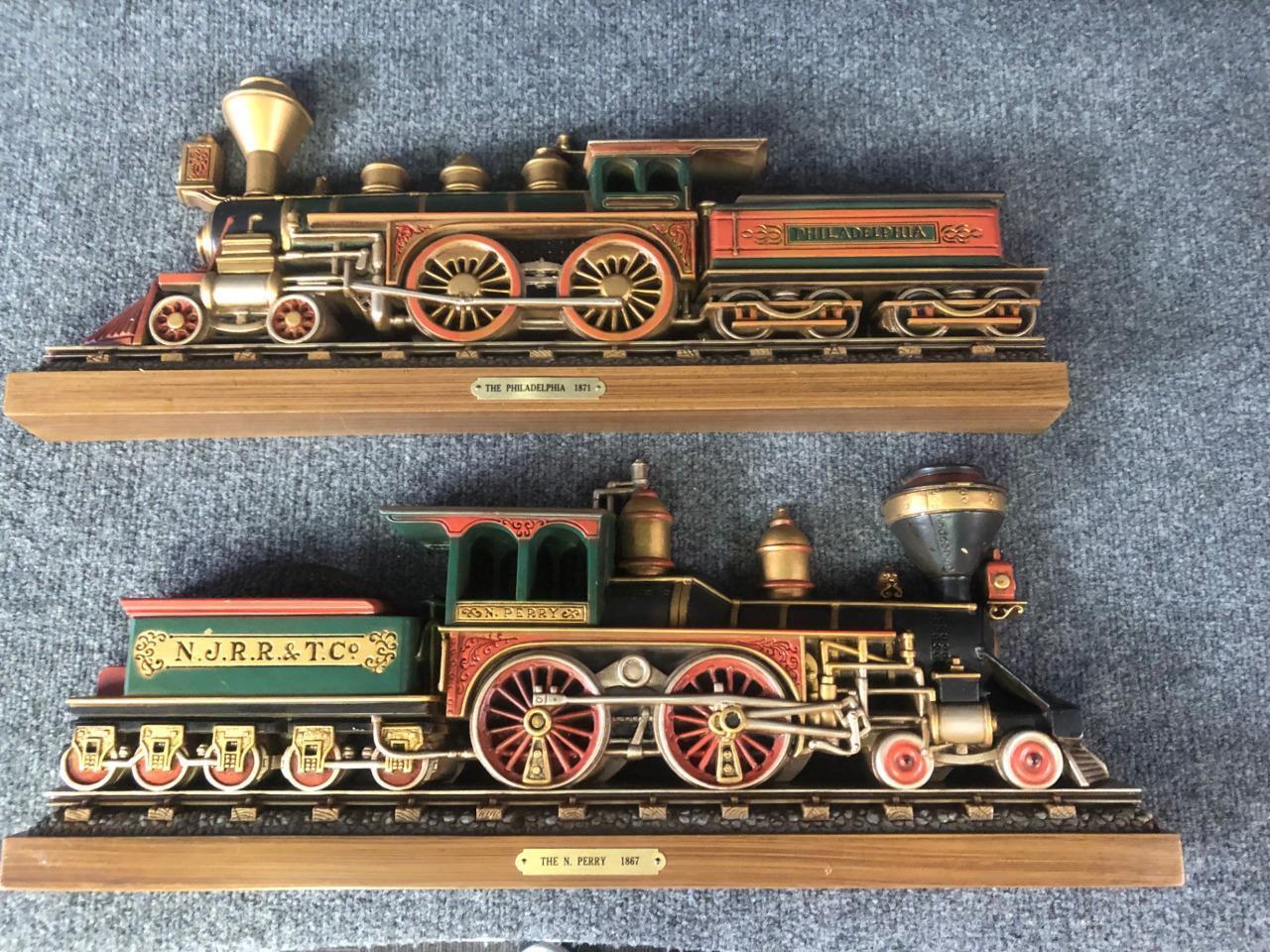 Burwood Plastic Philadelphia 1871 & N. Perry 1867 Locomotive Train Wall Plaques