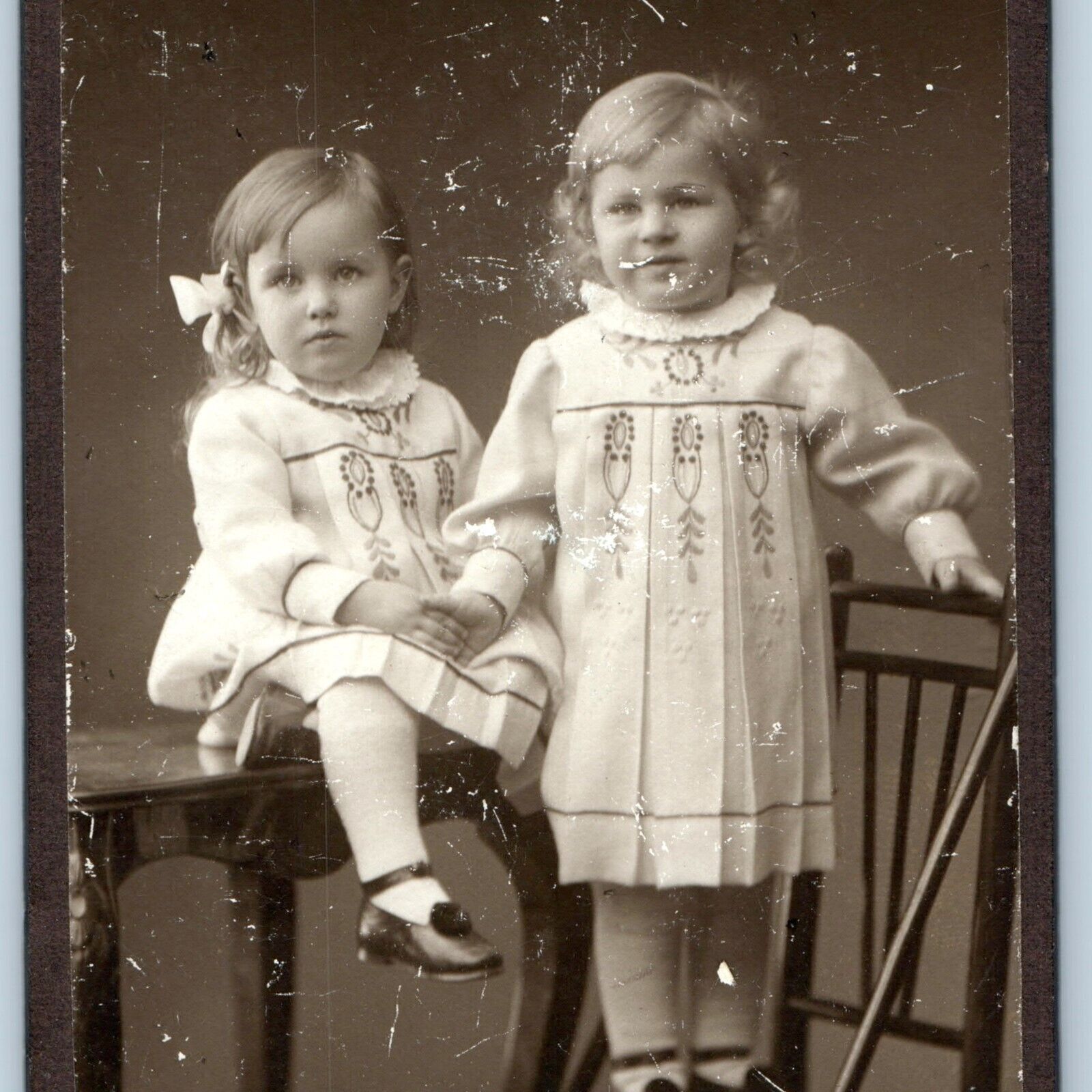 c1900s Helsinki, Finland Two Lovely Little Girls Cute CdV Photo Card C Klein H28