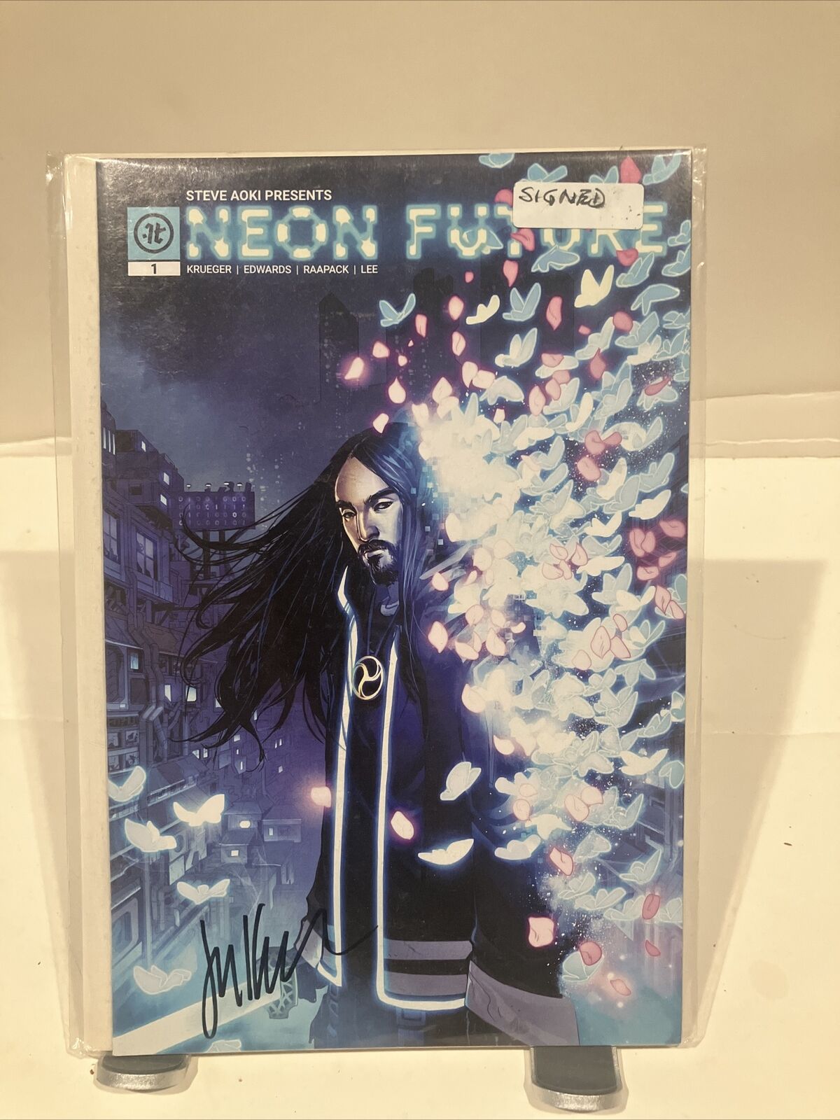 New Steve Aoki Presents Neon Future #1 Comic from 2018 Los Angeles Signed