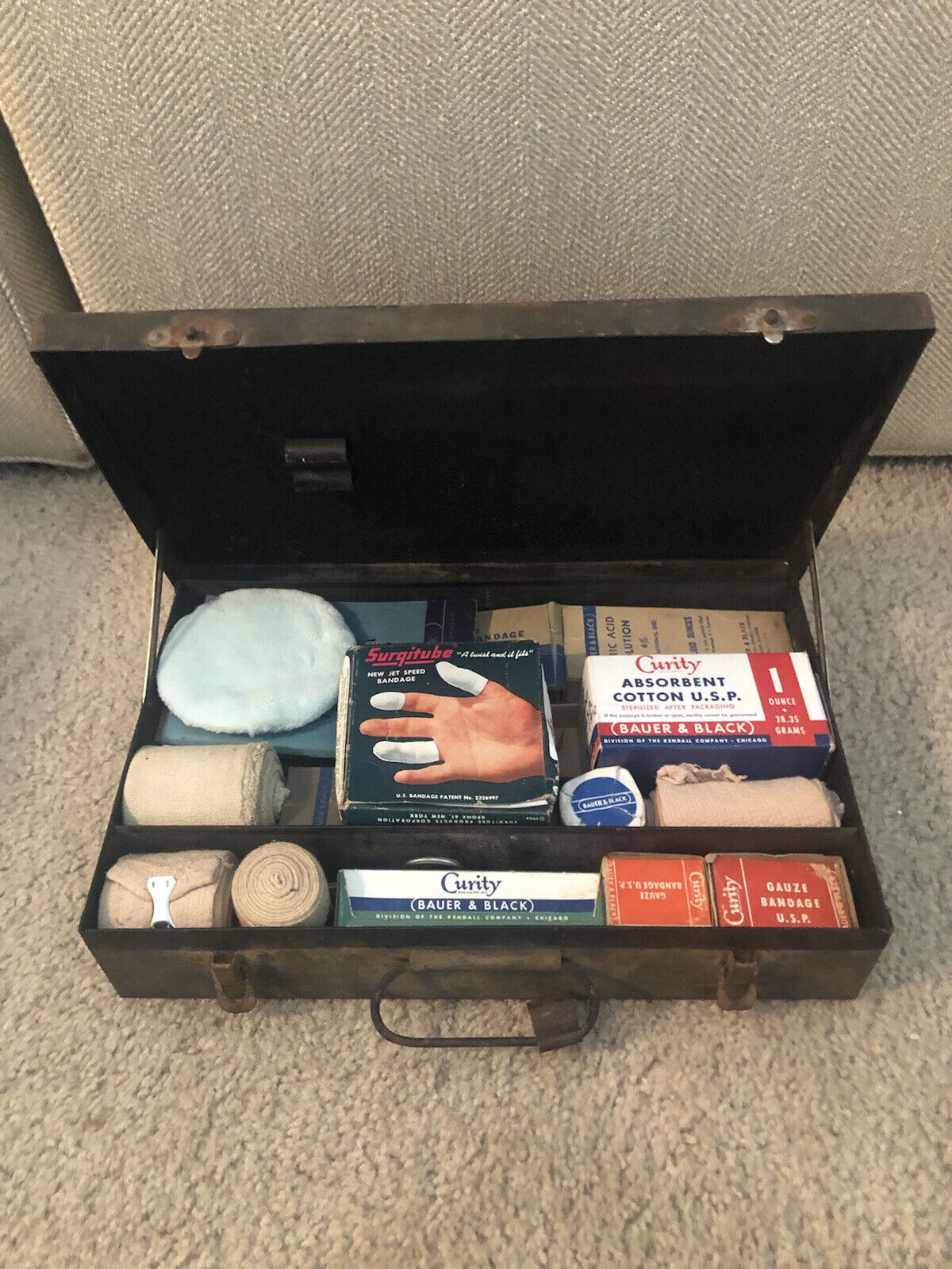 Vintage CURITY First Aid Kit Bauer & Black FULL of ORIGINAL CONTENTS 1940's