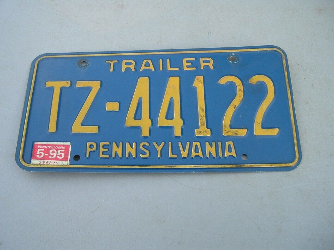 Pennsylvania 1995 Trailer License Plate TZ 44122