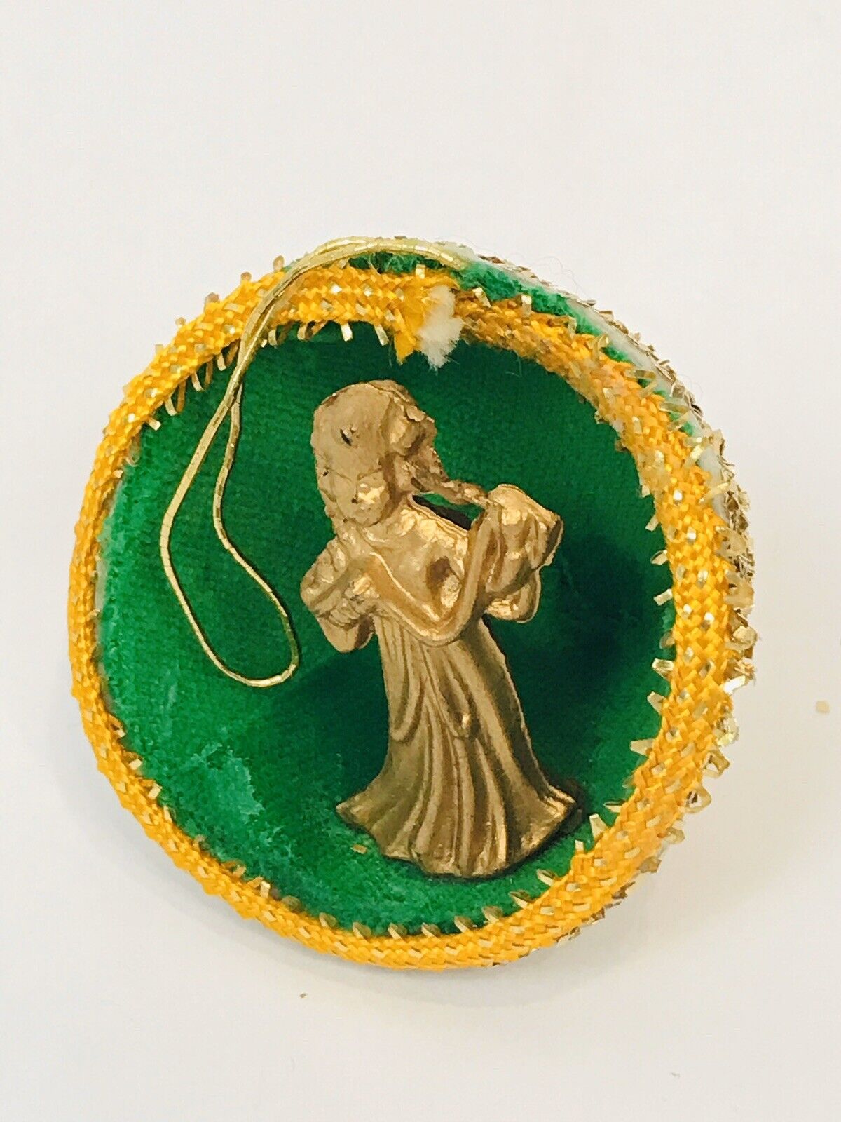 Vintage Angel Diorama Christmas Ornament Miniature Glitter Gold Green 2\