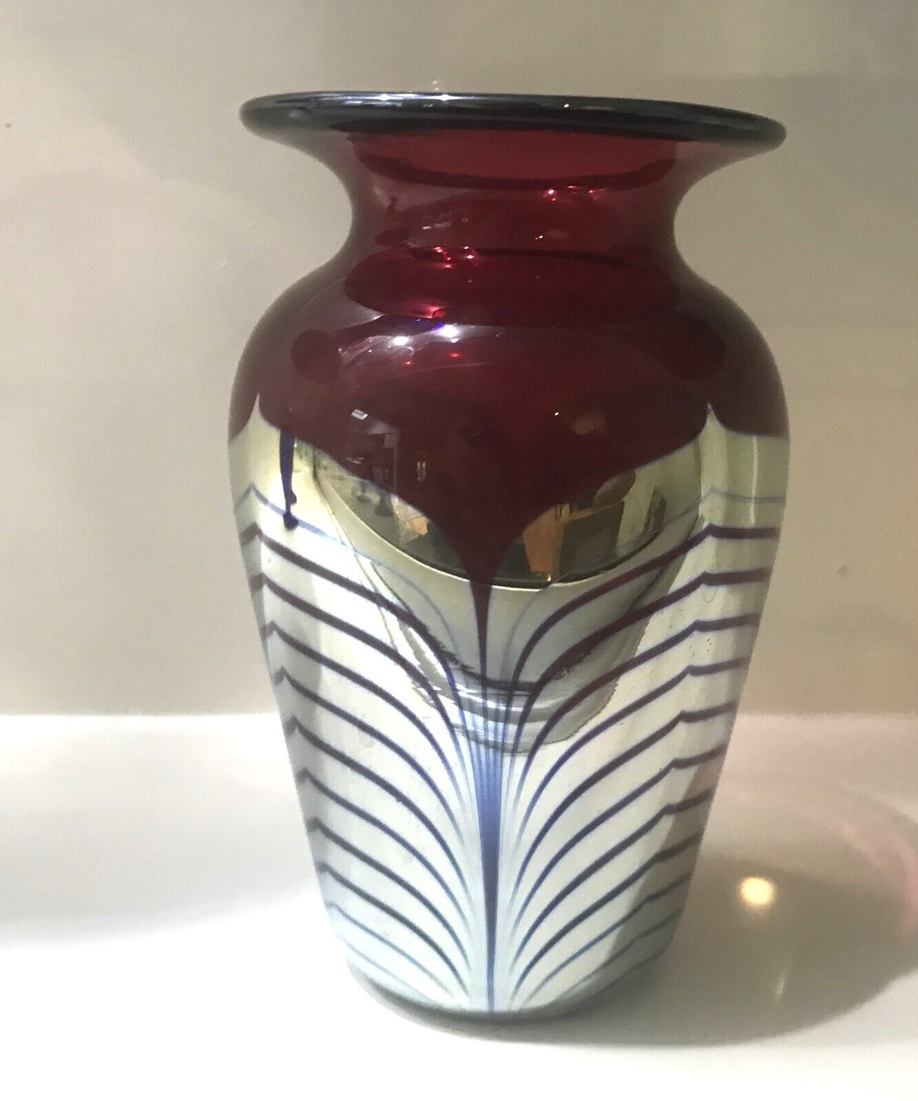 Correia Art glass small vase  4 1/2\