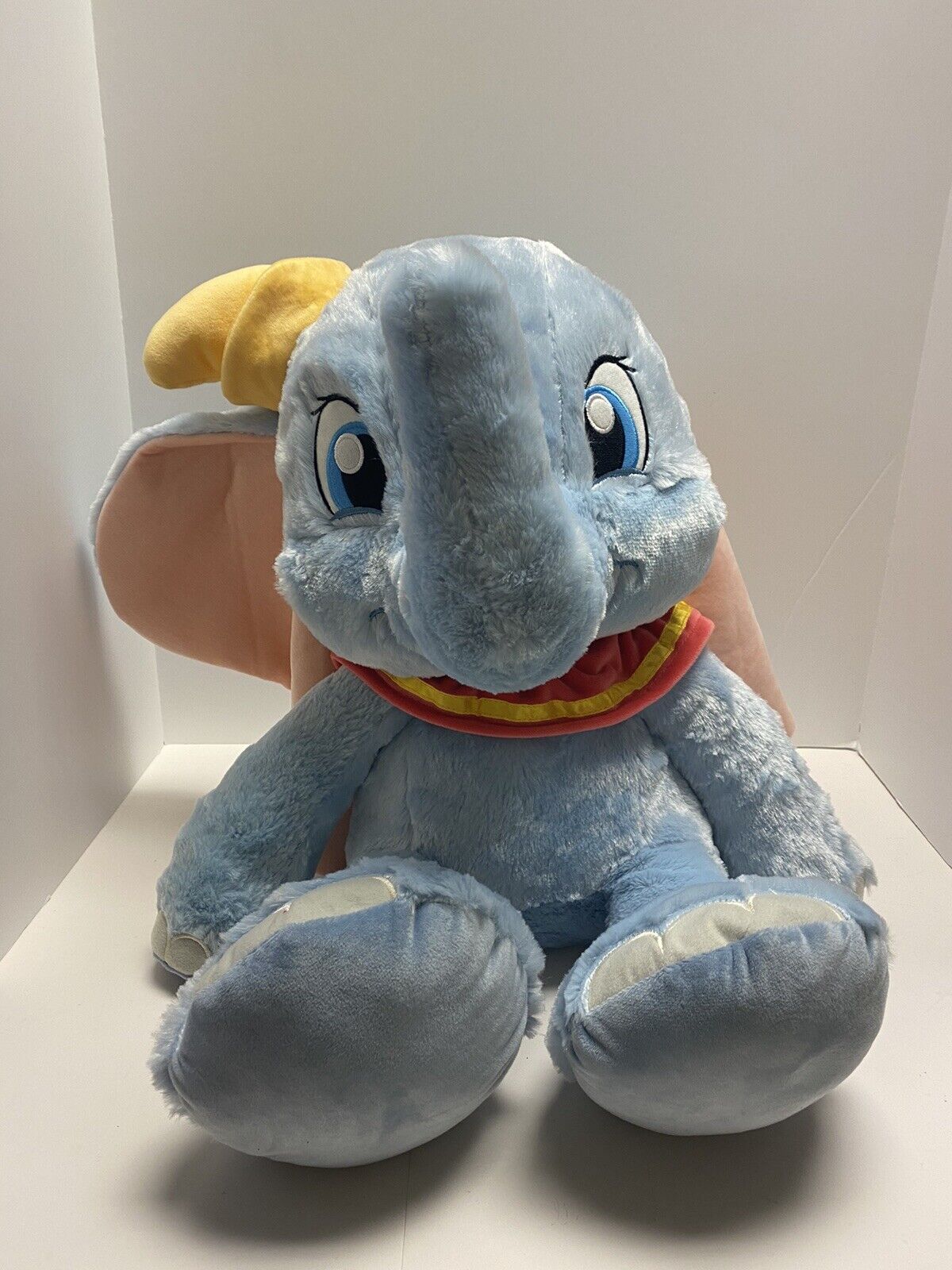 VERY Soft Dumbo Plush Disney Parks Extra Large 18'' NWT Stuffed Elephant Toy NEW