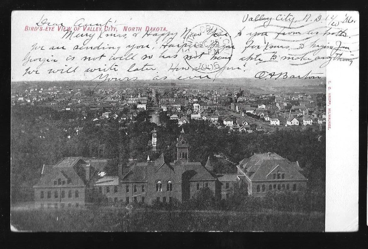 1906. VIEW OF VALLEY CITY, NORTH DAKOTA. POSTCARD.