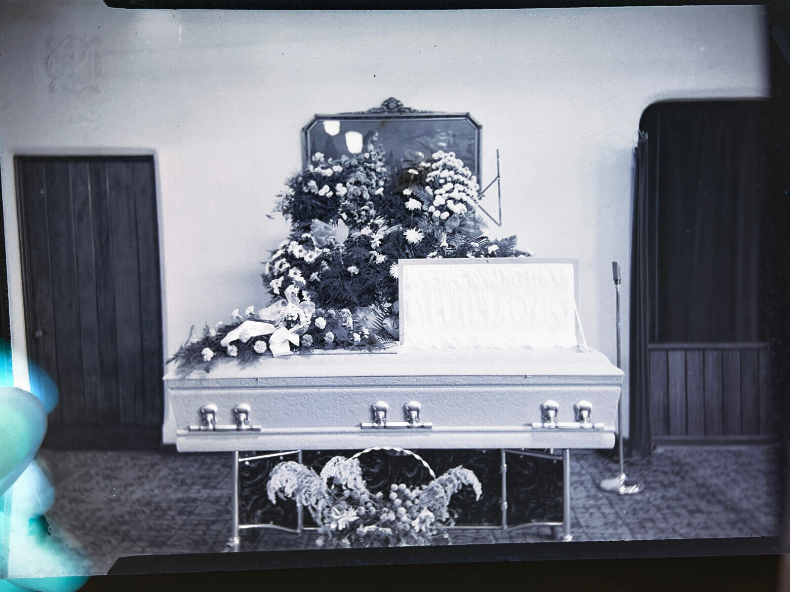Lot (x3) post Mortem Funeral Mortuary casket flowers Pratt kansas photo negative