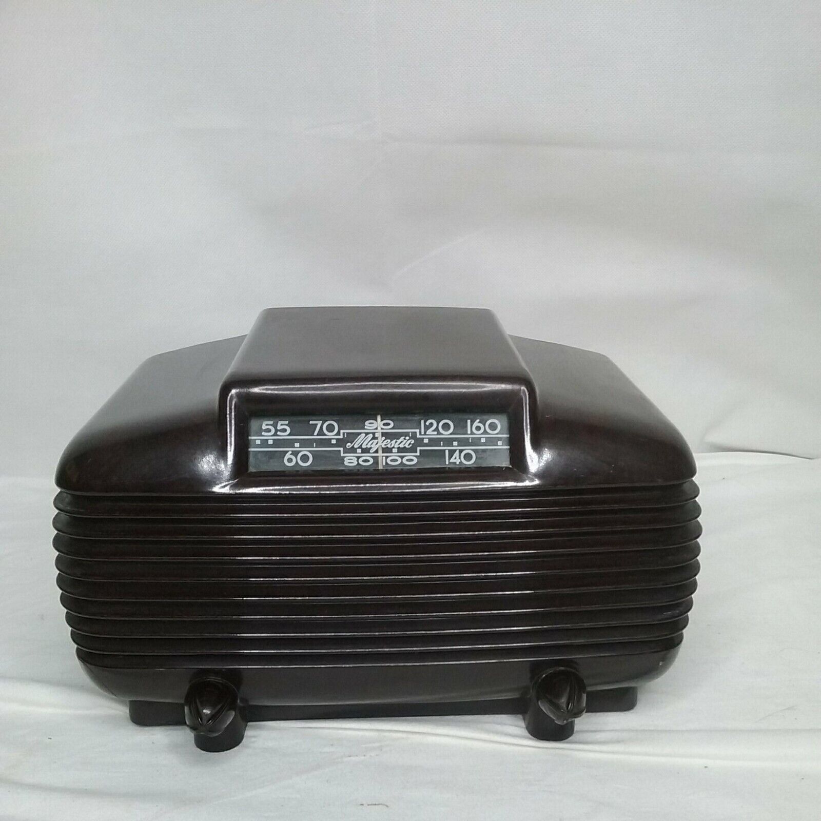 Antique 1946 Majestic Zephyr Tube Radio 5A410 AS IS Excellent Cosmetic CON.
