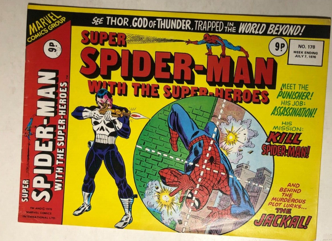 SUPER SPIDER-MAN & SUPER-HEROES #178 (1976) Marvel Comics 1st Punisher UK  FN-