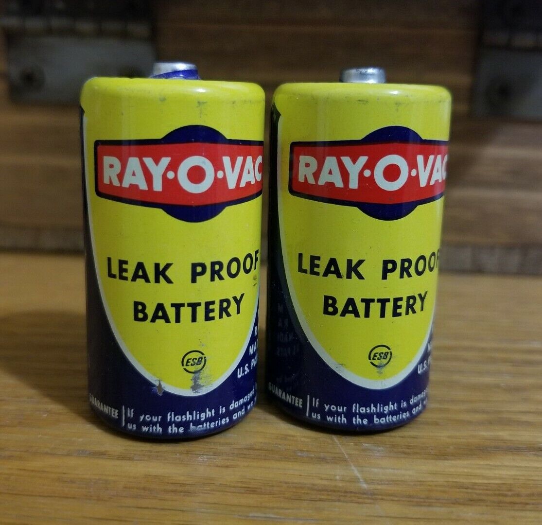 Vintage Ray-O-Vac Leak Proof Batteries .20 Cents Collectible Great Color Display