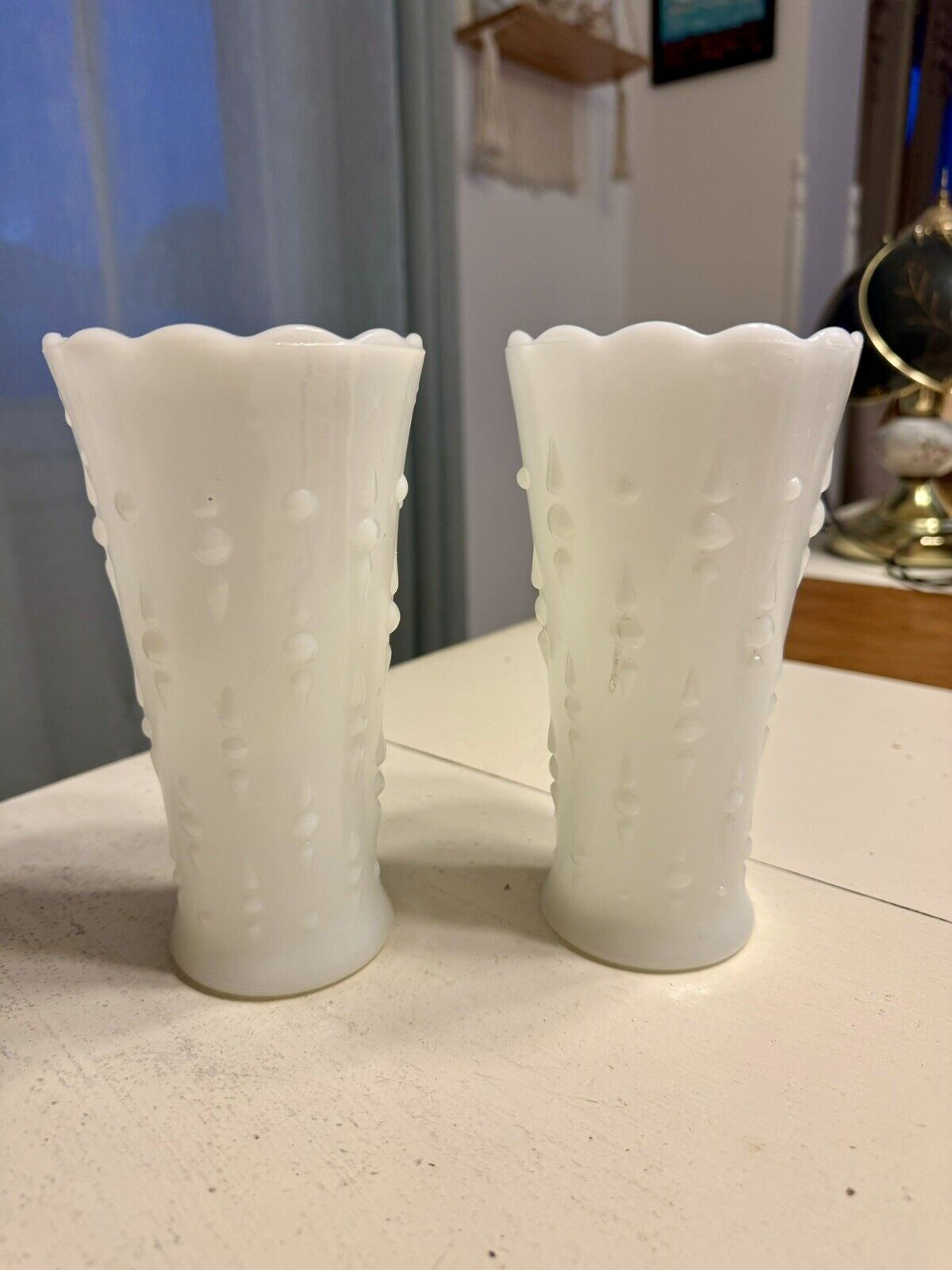 Vintage 1960\'s Anchor Hocking White Milk Glass Vases | Teardrop and Pearl
