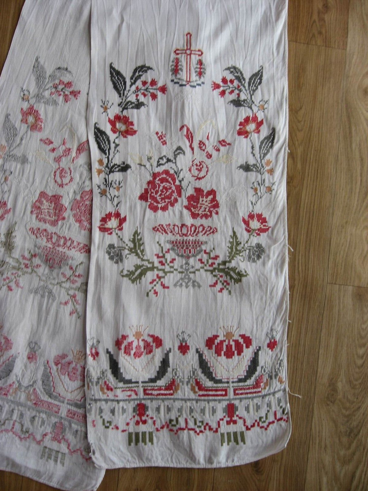 Antique Vtg UKRAINIAN RUSHNYK with angels Cherkassy Old Hand Embroidery Towel