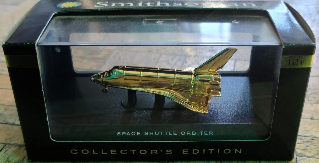 Collectible Smithsonian Space Shuttle Orbiter Model – 24 Karat Gold Plated – BOX