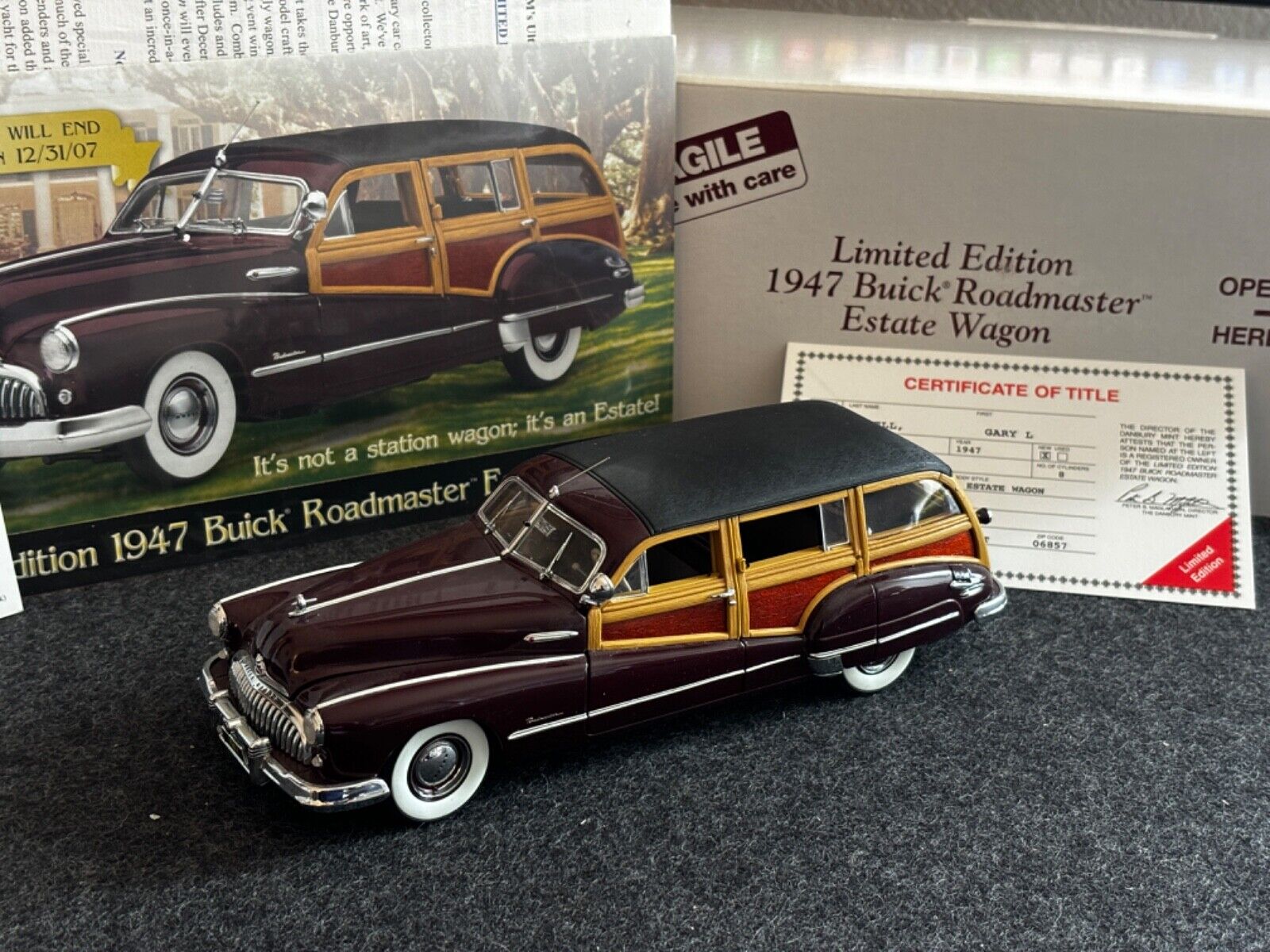Danbury Mint Limited Edition 1947 Buick Roadmaster Estate Wagon w/ Title & Box