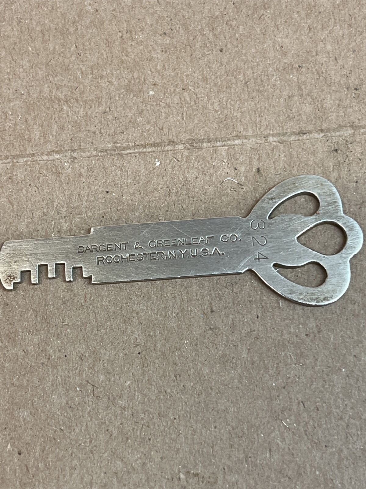 Sargent and Greenleaf Antique Flat Key number 324