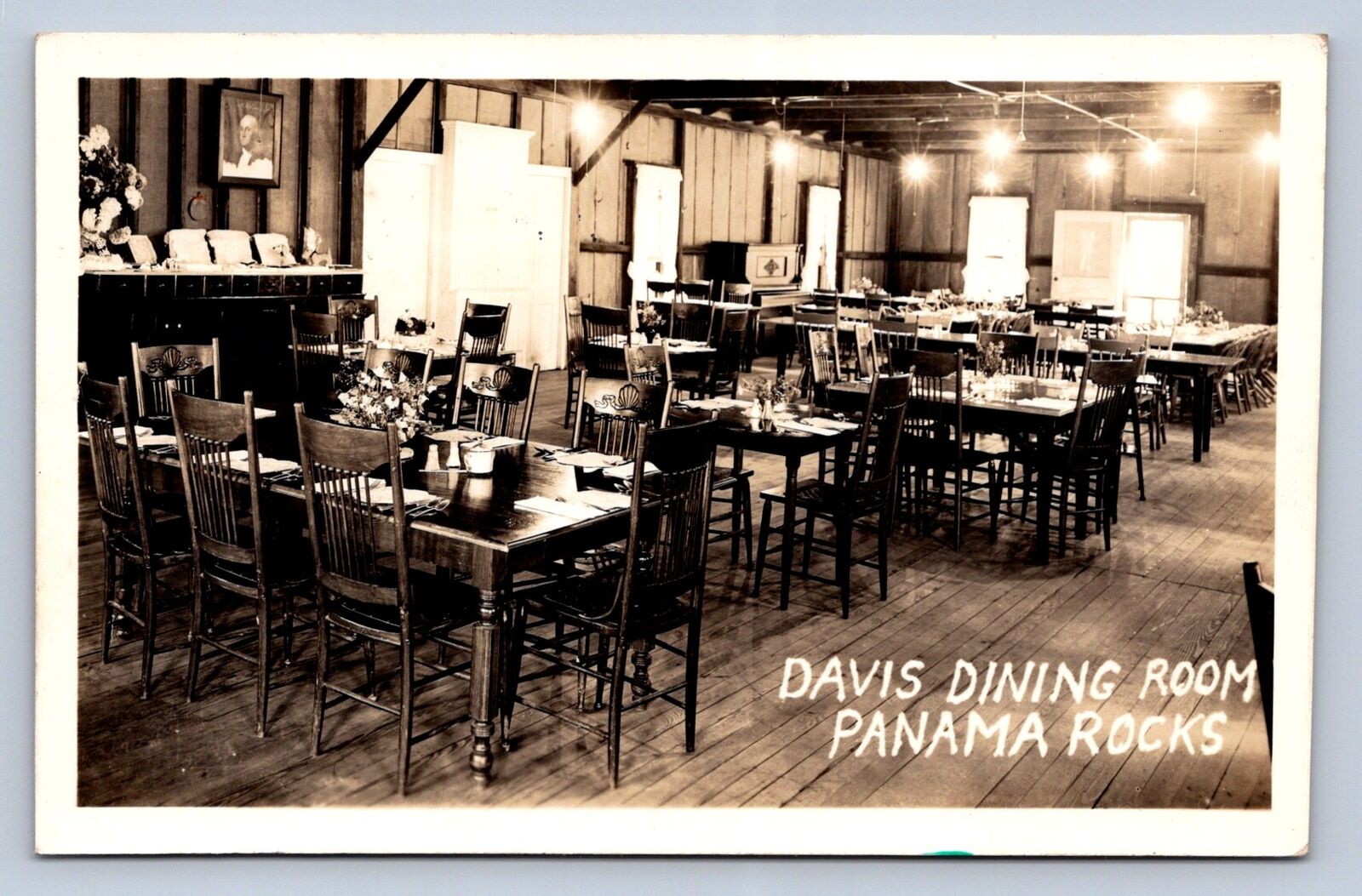 PC1/ Panama Rocks New York RPPC Postcard c1910 Interior Davis Dining Room 587