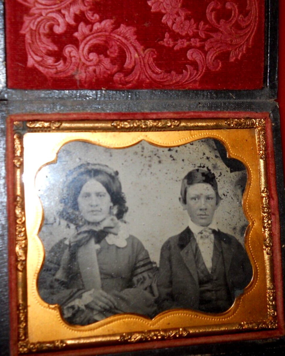 1/6th size tinted Ambrotype of mom and son? in full case
