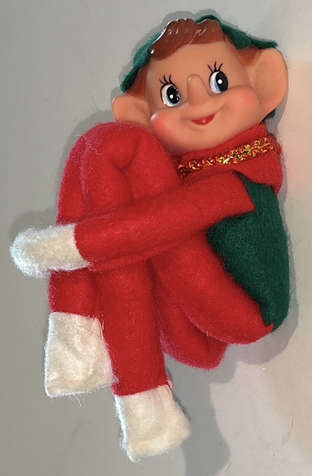 Elf Christmas Flexible Shelf Knee Hugger