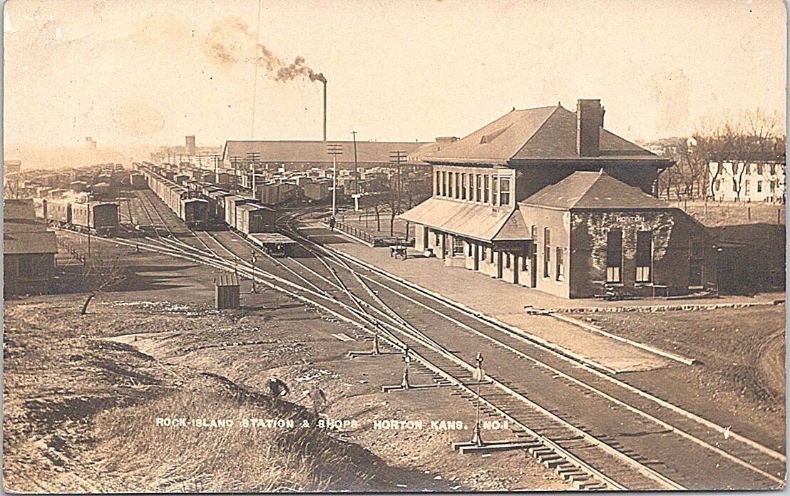 Horton Kansas RPPC Rock Island Railroad Depot & Shops 1909