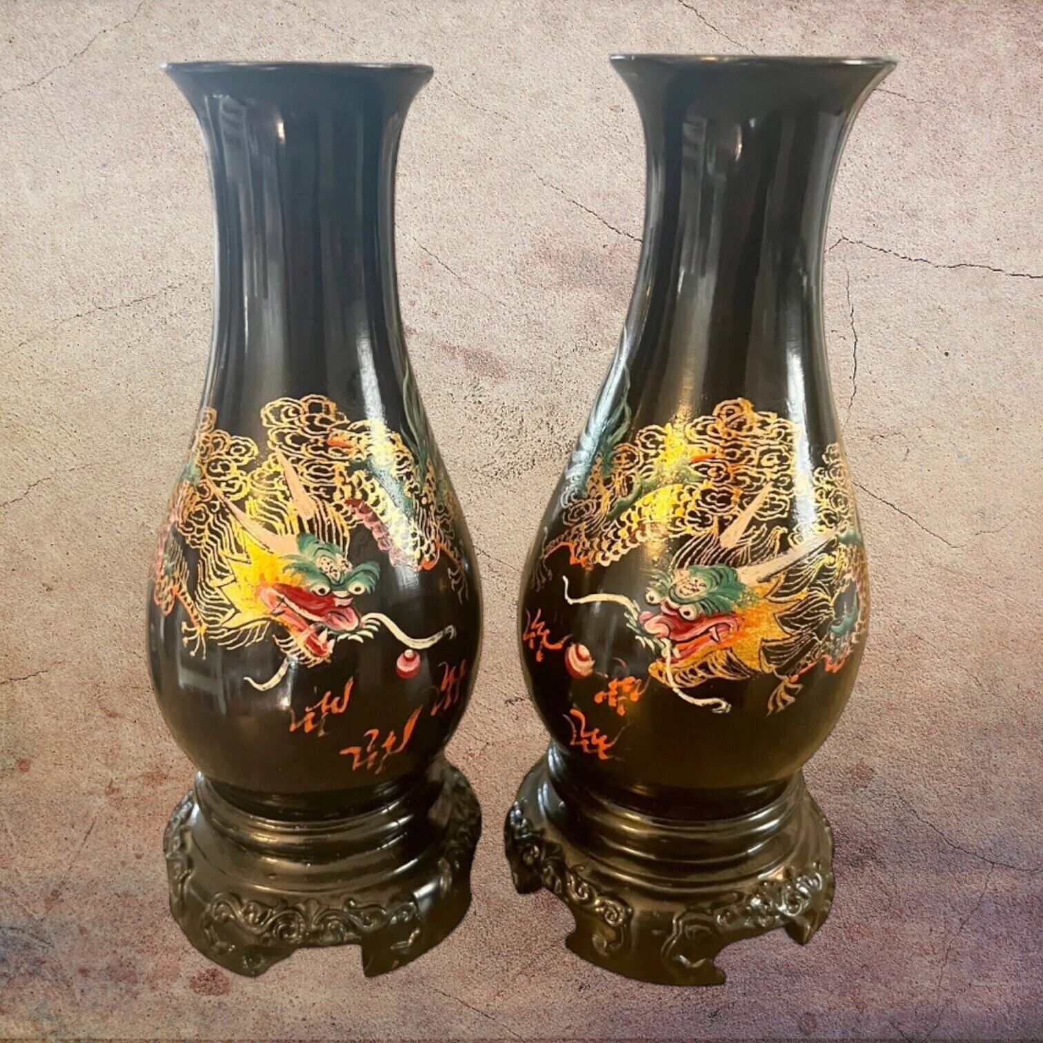 Chinese Hand Painted Gold Dragon Fuzhou Foochow Black Lacquerware Vase Lacquer