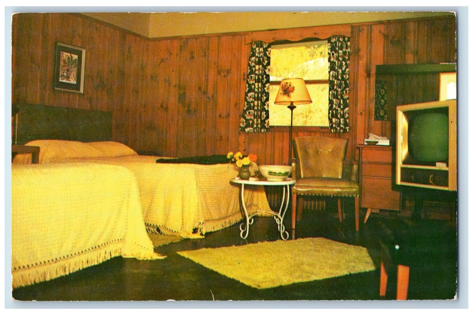 c1960's Holiday Motor Court Bedroom Interior Wilmington New York NY Postcard
