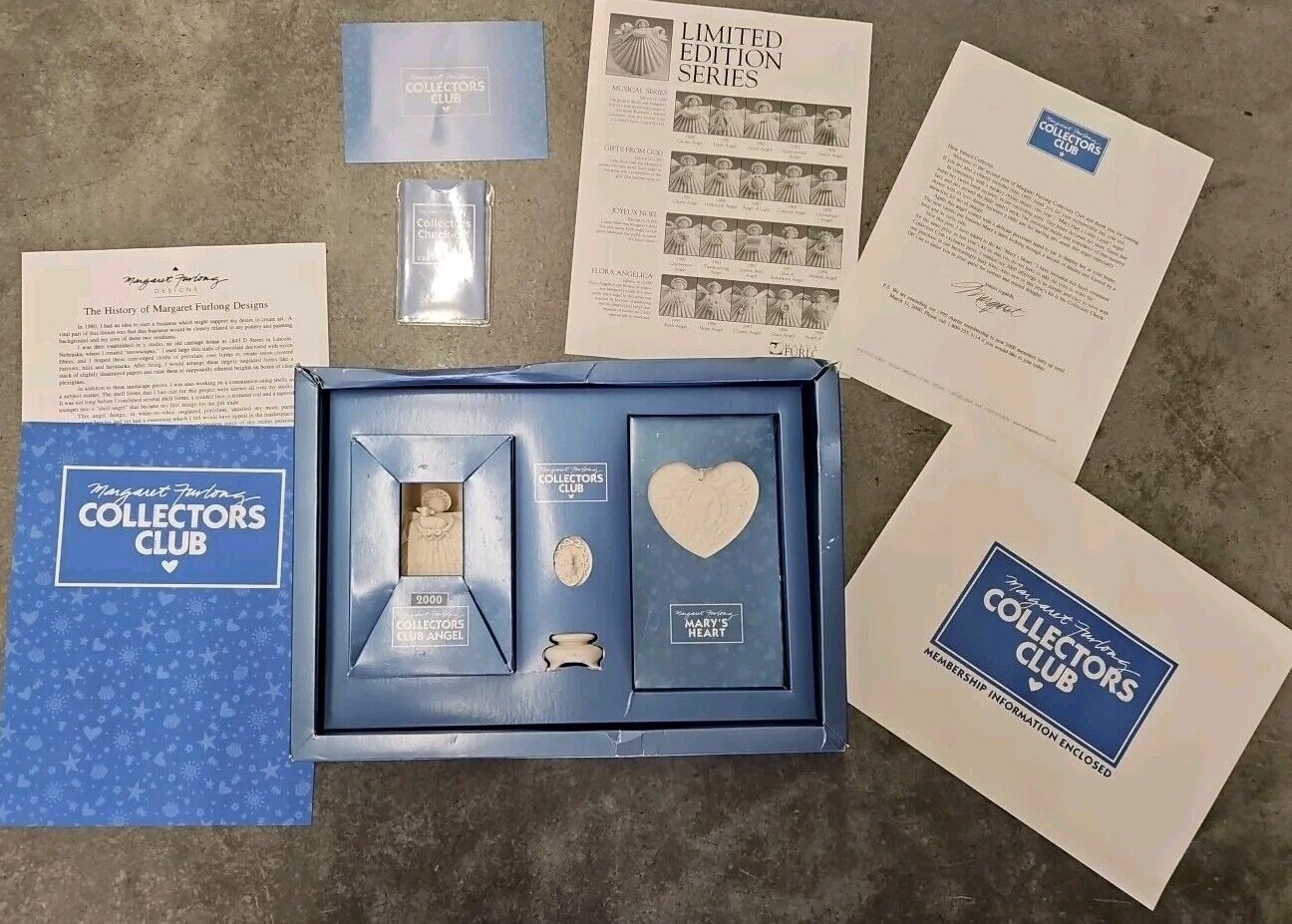 Vintage Margaret Furlong 2000 Collector's Club Angel Mary's Heart Pamphlets Box