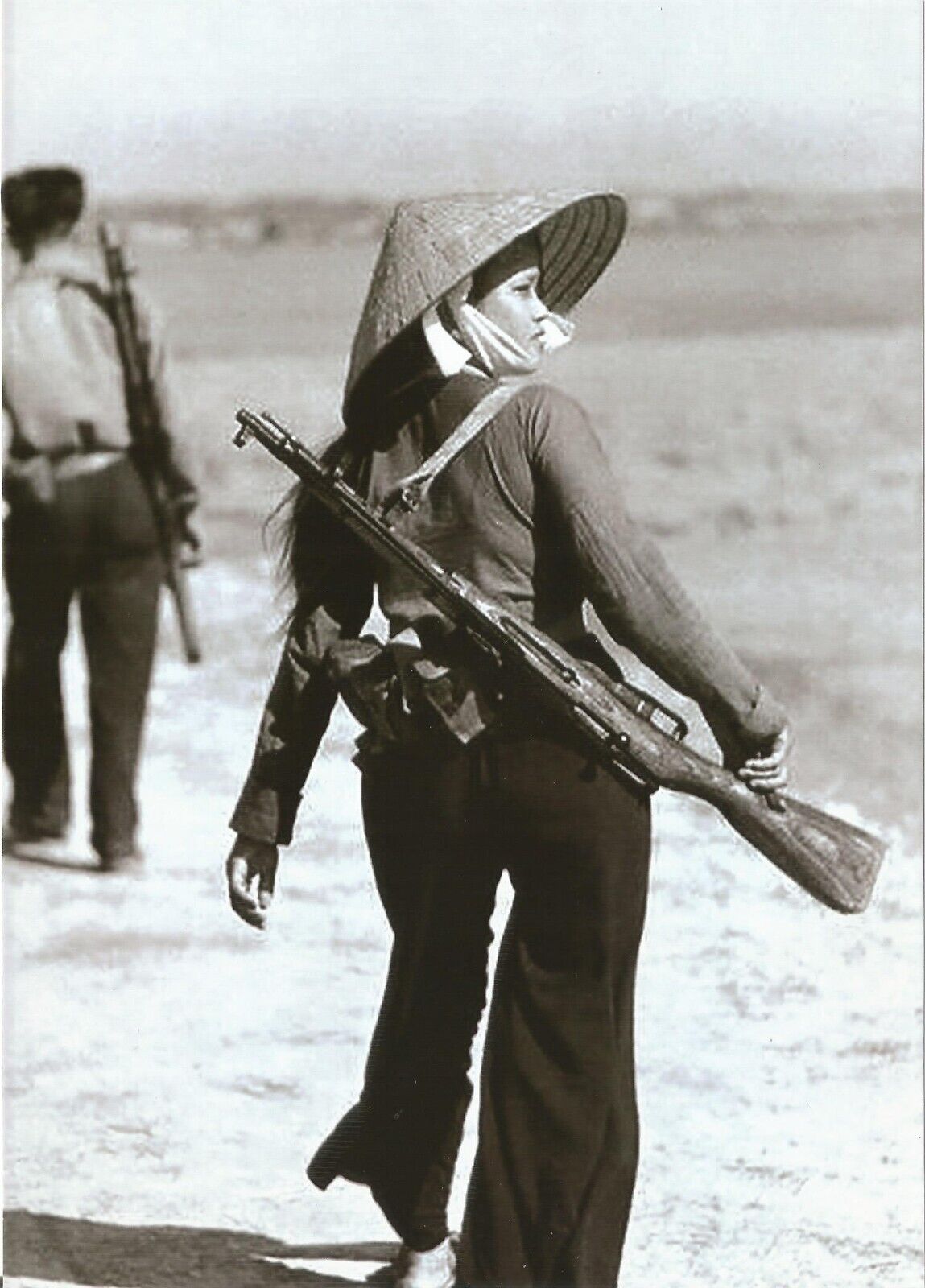 Vietnam  War Photo  -  Female Viet Cong  (VC)   5 x 7 inch...