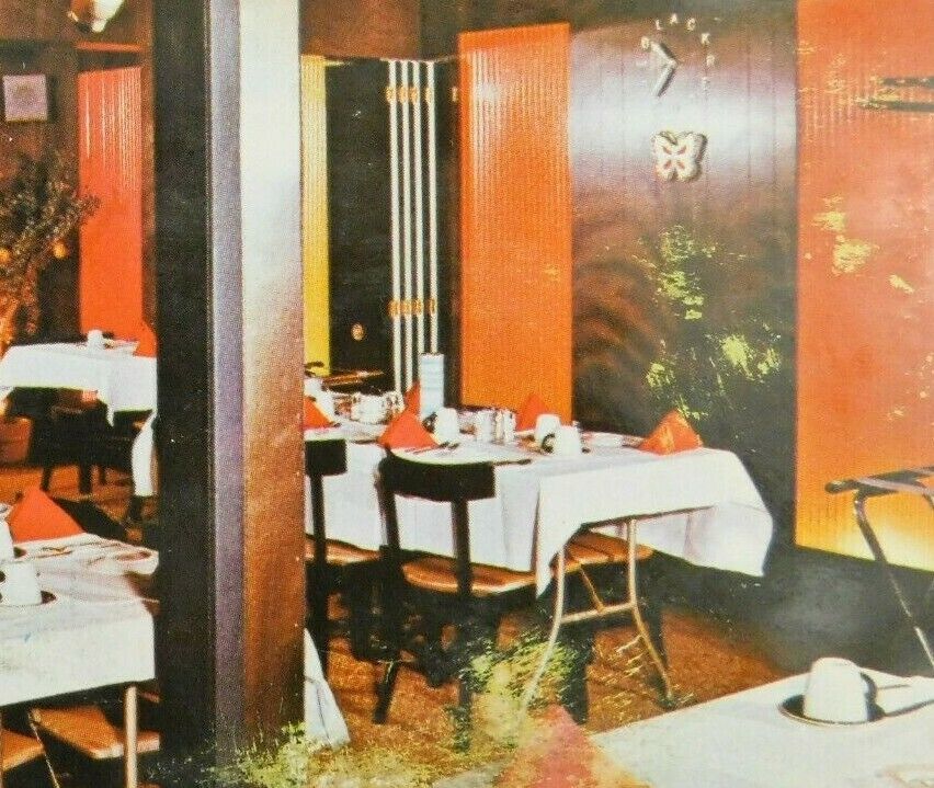 The Black Saucer Steak House Paynesville Restaurant Minnesota Vintage Postcard