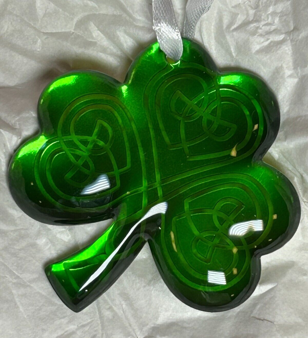 Hallmark St. Patrick\'s Day 2019 Luck of the Irish Emerald Glass Ornament NRFB