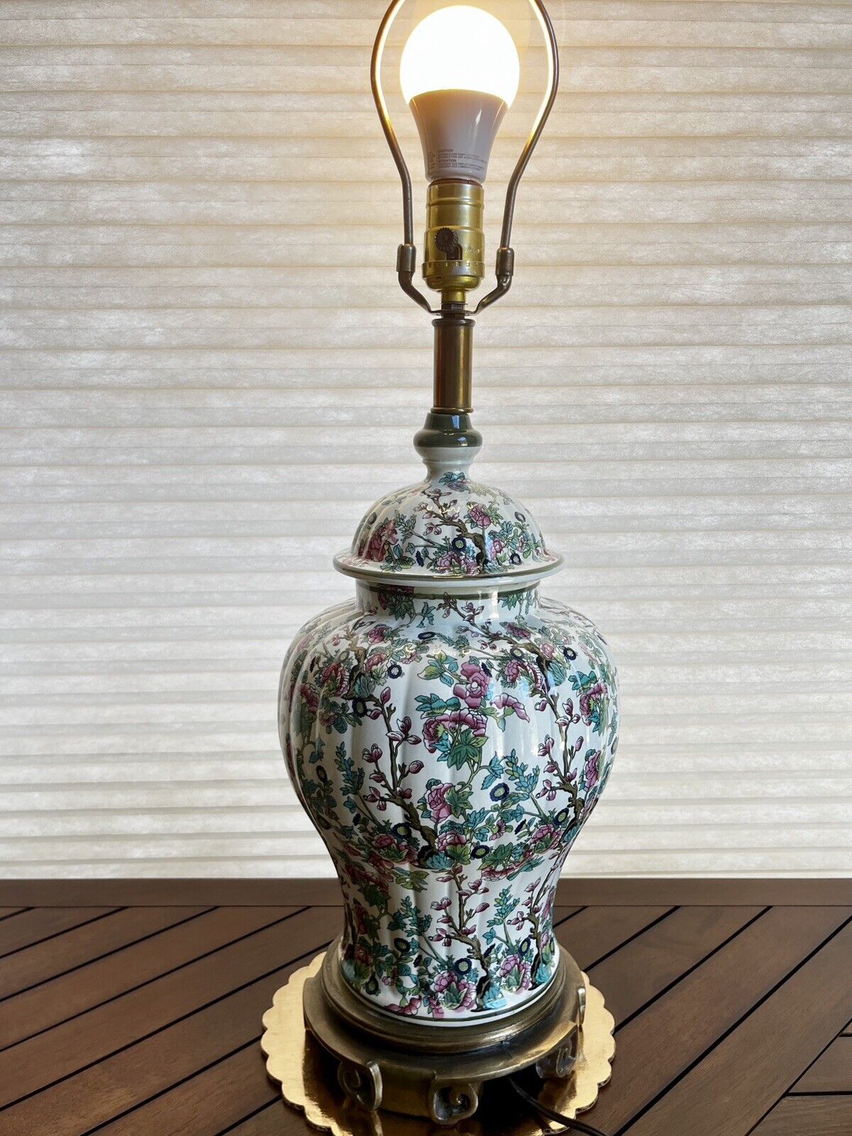 Vintage Colorful Floral Ribbed Ginger Jar Lamp W/ Brass Decor Base 21”